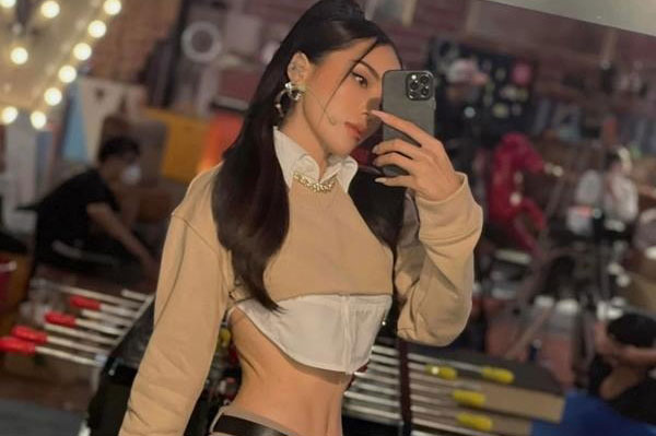 Hoa hậu Kỳ Duyên phô diễn vòng eo không chút mỡ thừa khiến CĐM mê mẩn