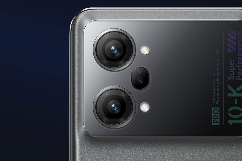 Smartphone cấu hình ‘khủng’, màn hình 120Hz, sạc 80W, giá 8,86 triệu đồng