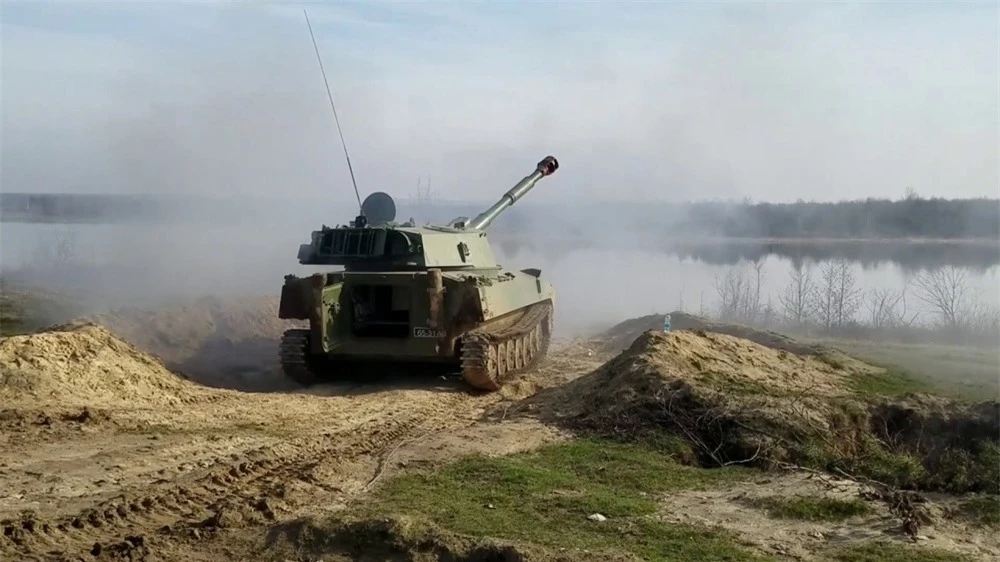 Quân đội Nga vượt ranh giới Kharkov, tiến vào Donetsk - Lực lượng Ukraine sắp hết đạn? - Ảnh 9.
