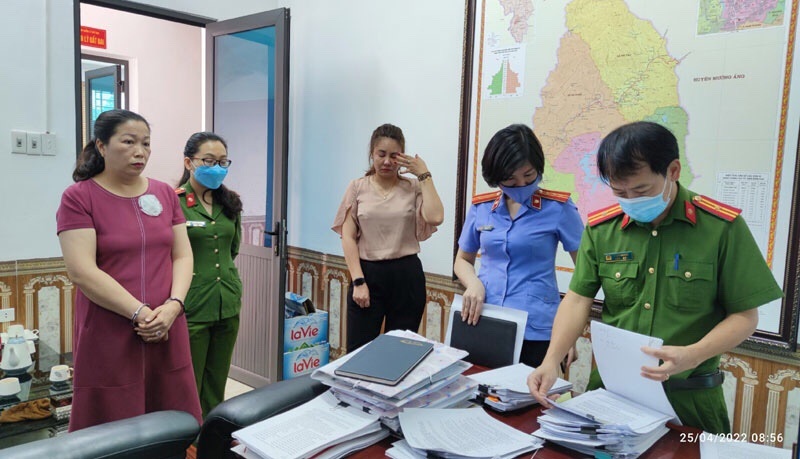 Bắt tạm giam Giám đốc Trung tâm quản lý đất đai thành phố Điện Biên Phủ