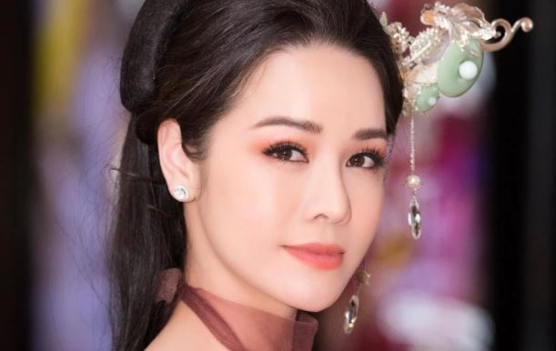 Nhật Kim Anh: 3 lần tự tử vì yêu, bị nghi là "tiểu tam", U40 vẫn liên tục hẹn hò trai trẻ?