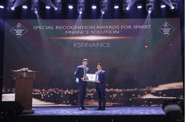 Tập đoàn KSFinance lập “hat-trick” tại Dot Property Vietnam Awards 2021