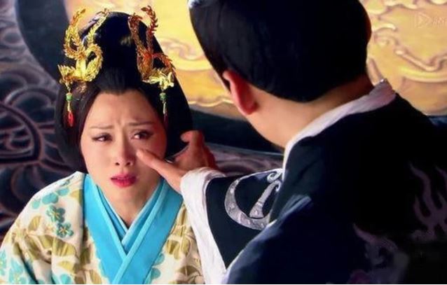 Sủng phi cả đời vừa lập con làm thái tử liền bị vua ban chết: Sự thâm sâu của hoàng đế
