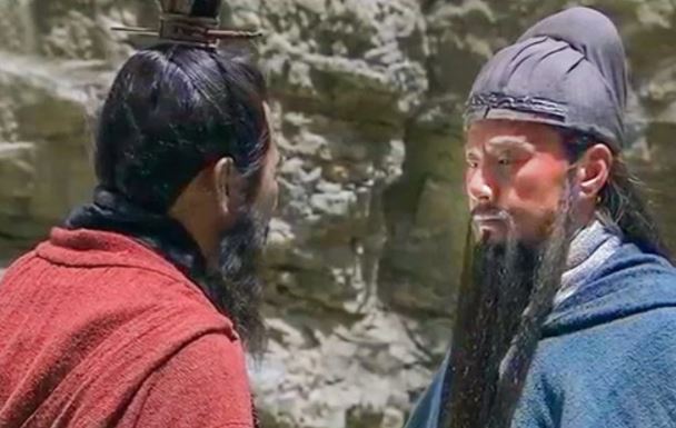 Chịu 2 thất bại, vì sao Quan Vũ chỉ đầu hàng Tào Tháo, phớt lờ Tôn Quyền? Lý do bất ngờ!