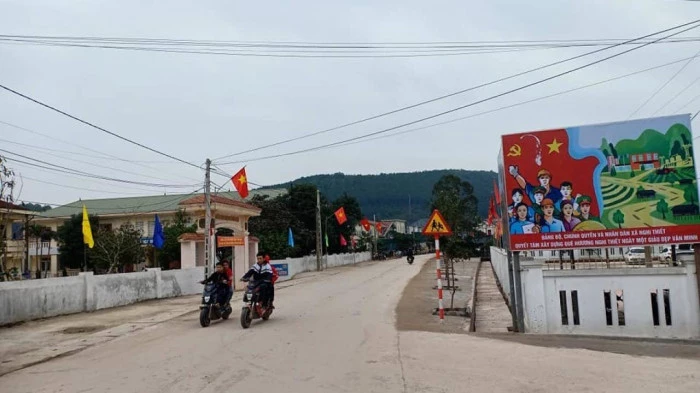 Đường làng ngõ xóm ở xã Nghi Thiết được bê tông hóa.