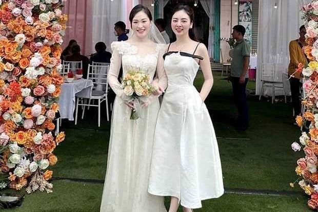 Học style lên đồ dự đám cưới đáng học hỏi của sao Hàn, đừng mặc 'ô dề' quá mà vượt mặt cô dâu