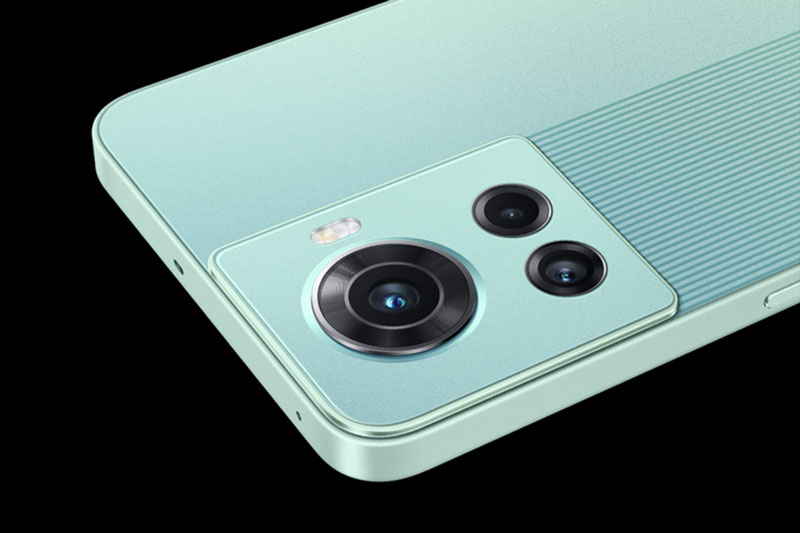 Smartphone cấu hình ‘khủng’, sạc 150W, giá gần 12 triệu