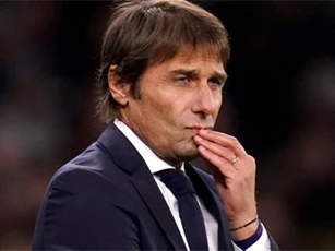 HLV Conte lên tiếng về việc rời Tottenham, sang dẫn dắt PSG