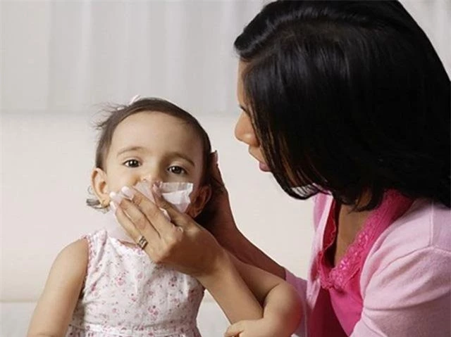 Tất cả những điều bạn cần biết khi trẻ bị chảy máu mũi