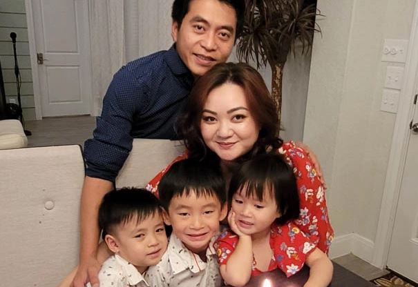 Bố ruột bé Xuân Mai: "Con gái tôi đang làm ngân hàng cùng chồng, không đi hát nữa"