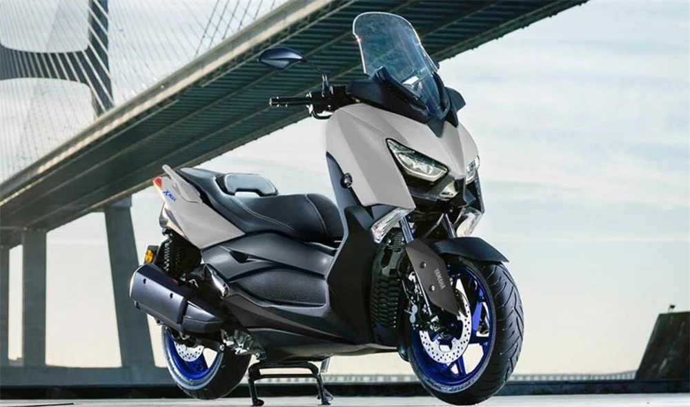 Yamaha X-Max 300