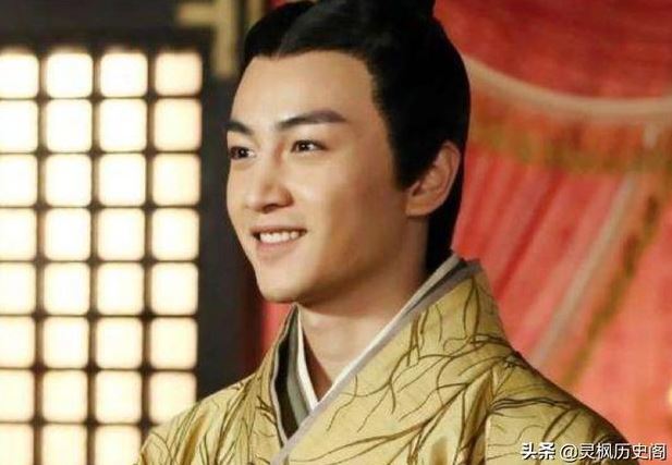 Thái tử bị sủng thần hãm hại liền khởi binh rồi lại chọn cách này để chứng minh trong sạch