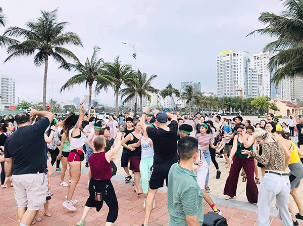 Hơn 254.000 lượt du khách đến Đà Nẵng dịp lễ 30/4 – 1/5/2022 