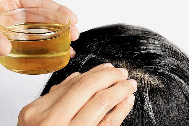 Tóc mềm mượt suốt cả mùa đông chỉ với trà xanh