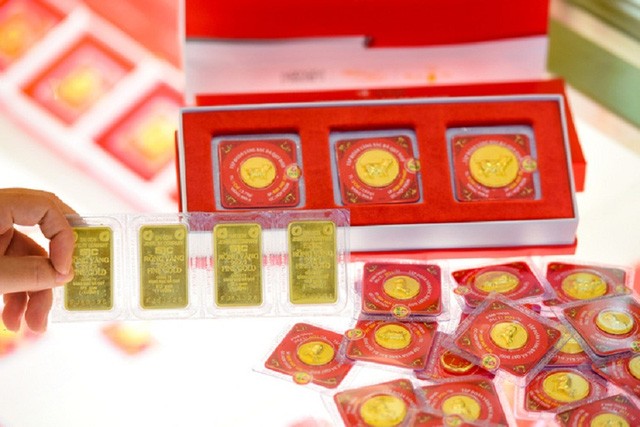 Giá vàng “nín thở” chờ tín hiệu từ cuộc họp của FED