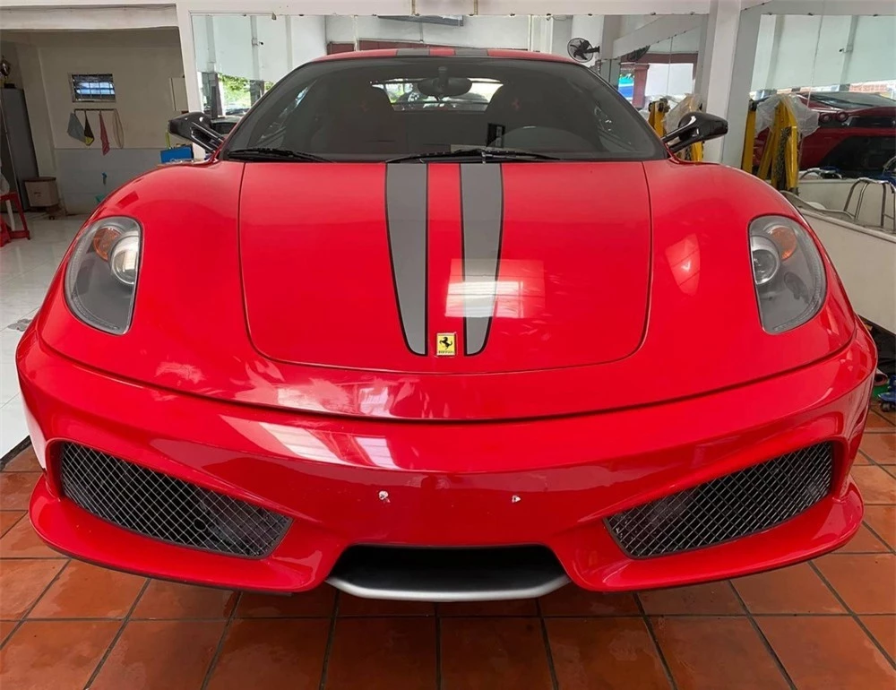 Thiết kế phần đầu siêu xe Ferrari Roma