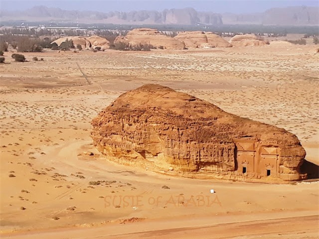 Bí ẩn lăng mộ Madain Saleh nằm giữa xa mạc của Ả Rập Xê Út - Ảnh 3.