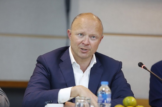 Tập đoàn De Heus cam kết hỗ trợ tối đa cho nông dân