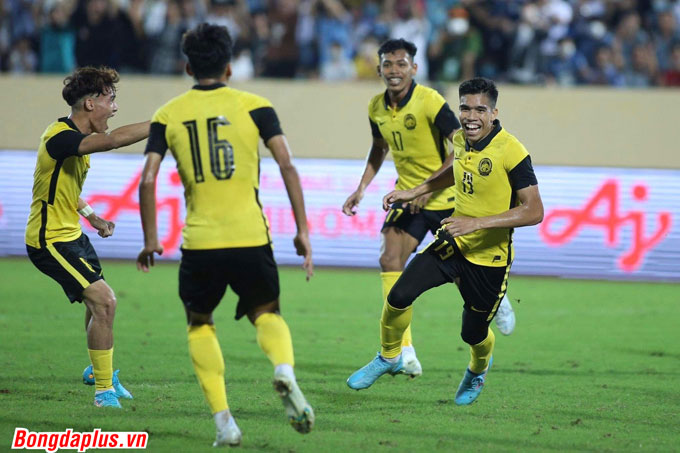 U23 Thái Lan thua ngược U23 Malaysia ở trận ra quân SEA Games 31
