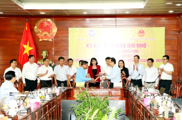 Bộ Thông tin và Truyền thông hỗ trợ tỉnh Hậu Giang thành lập Khu Công nghệ tập trung