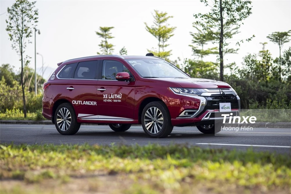 Mitsubishi Outlander 2022 dù có nhưng