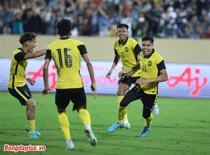 U23 Malaysia gỡ hòa - Ảnh: Minh Tuấn