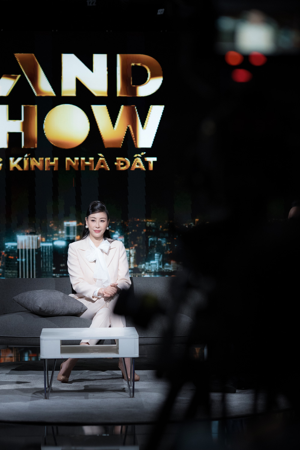 Hoa hậu Hà Kiều Anh mua đất năm 16 tuổi, chưa bao giờ bị lỗ khi buôn bán bất động sản