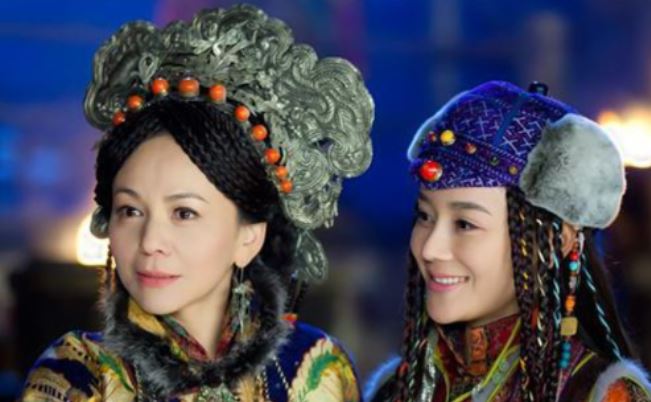 Hoàng hậu đặc biệt của nhà Thanh: Cùng mẫu tộc đe dọa khởi binh vì bất mãn với nhà vua