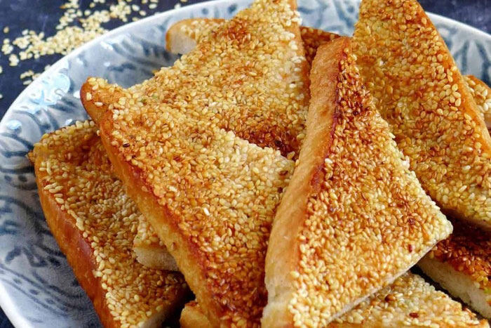 Bữa sáng cuối tuần với bánh mì nướng tôm thơm nức, đổi vị cho cả nhà