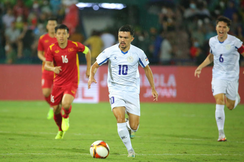 Phung phí cơ hội, U23 Việt Nam để U23 Philippines cầm hòa