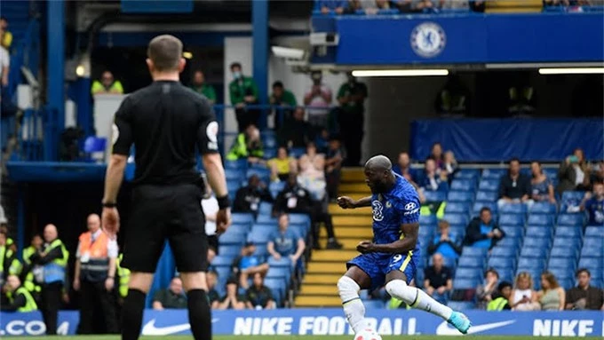 Lukaku lập cú đúp nhưng Chelsea chỉ kiếm được 1 điểm