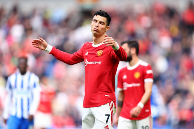 Man United và hành trình tự hủy hoàn hảo