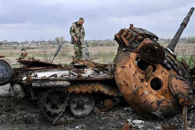 Điểm yếu trong thiết kế của xe tăng Nga khiến nhiều kíp xe có nguy cơ tử trận ở Ukraine