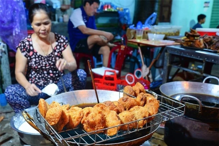 Đặc sản 'bánh rán nhân thịt vịt' chỉ có ở Cao Bằng, biết giá cả còn bất ngờ hơn - 5