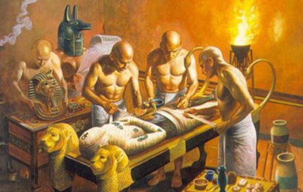 Khám phá thủ thuật ướp xác của người Ai Cập cổ đại: Kỳ công bậc nhất, sau hàng ngàn năm vẫn khiến người đời ngả mũ thán phục