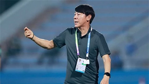 HLV Shin Tae Yong vẫn ấm ức khi thua đậm U23 Việt Nam