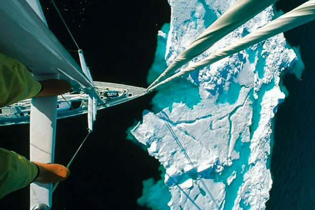 Run chân trước những bức ảnh không dành cho người sợ độ cao