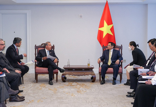 Thủ tướng đề nghị Hoa Kỳ đầu tư vào điện gió, điện mặt trời, điện thủy triều ở Việt Nam