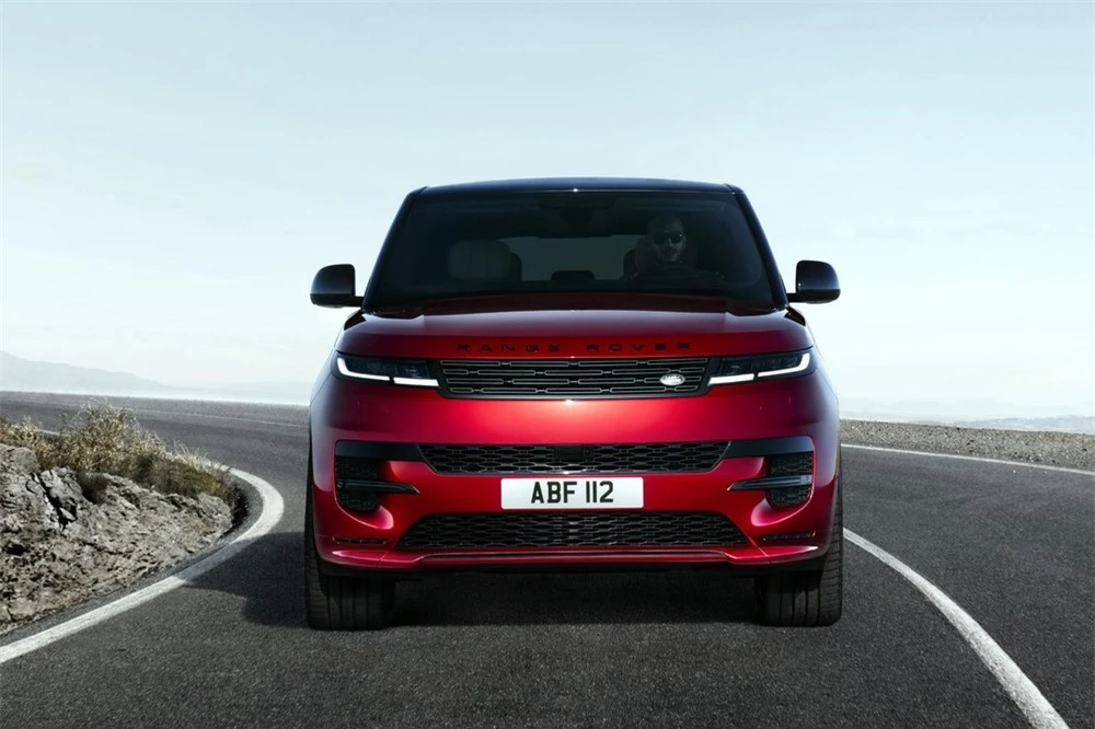 Cận cảnh đầu xe mới của Range Rover Sport 2023