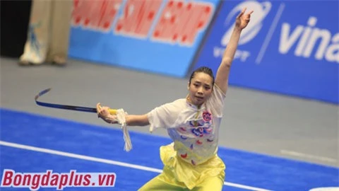 Hot girl Dương Thúy Vi giành HCV thứ 5 ở SEA Games