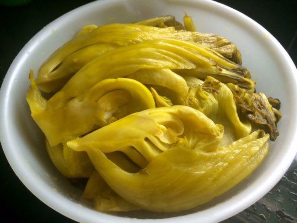 Thực phẩm gây hại cho sức khỏe đang xuất hiện trong mâm cơm hàng ngày