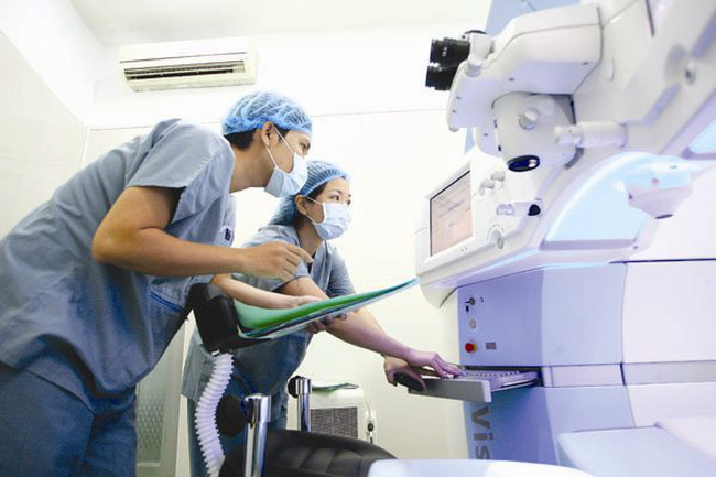 BHXH Việt Nam phản hồi về việc dừng thanh toán BHYT dịch vụ kỹ thuật trên máy mượn, đặt