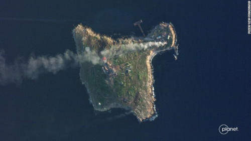 Vì sao hòn đảo Rắn nhỏ bé trên Biển Đen có giá trị chiến lược với cả Nga và Ukraine?