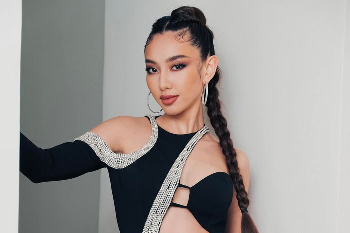 Diện bộ đồ '1 mất 1 còn', Thùy Tiên đích thị là nàng Hoa hậu 'bạo' nhất showbiz Việt