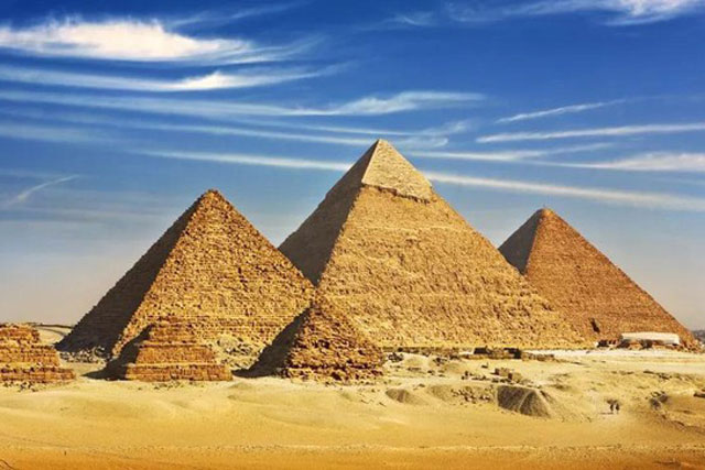 Giãi mã các di tích cổ đại của Ai Cập, Kim tự tháp Giza và tượng nhân sư