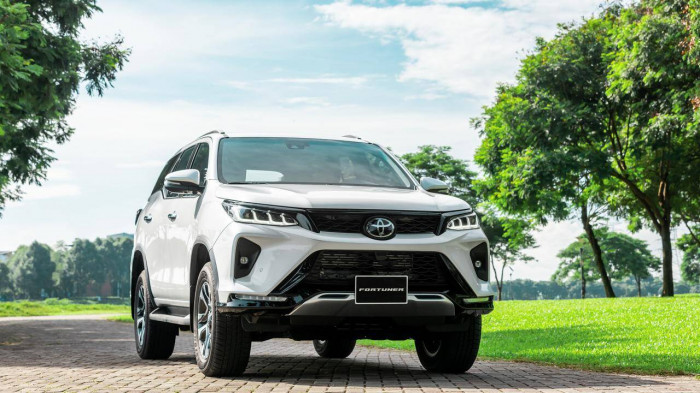 Giá lăn bánh Toyota Fortuner 2022 vừa ra mắt tại Việt Nam: Cao nhất gần 1,57 tỷ đồng