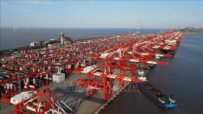 Tái định hình chuỗi cung ứng toàn cầu trong bối cảnh mới - Bài 1: Thế 'khó chồng khó'