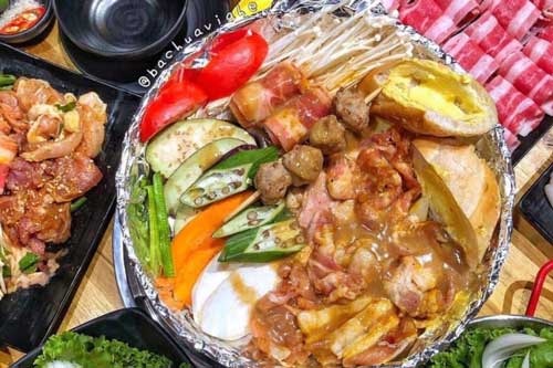 Thưởng thức 7 món ngon khó cưỡng ở con phố không ngủ giữa lòng Hà Nội