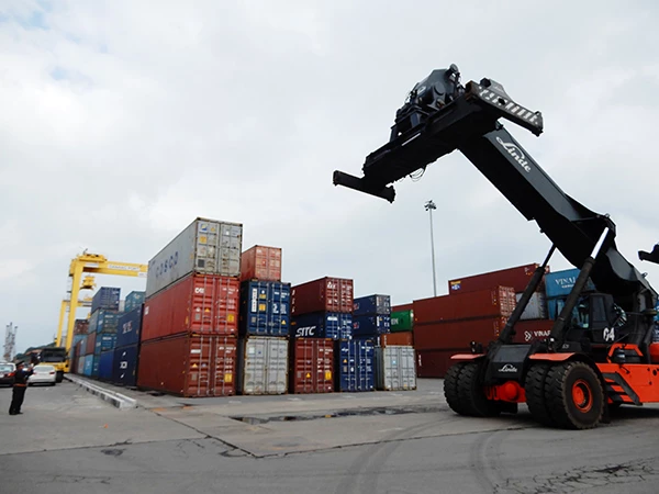 Khối lượng hàng container thông qua cảng biển Đà Nẵng trong tháng 4 và 4 tháng đầu năm 2022 đều giảm