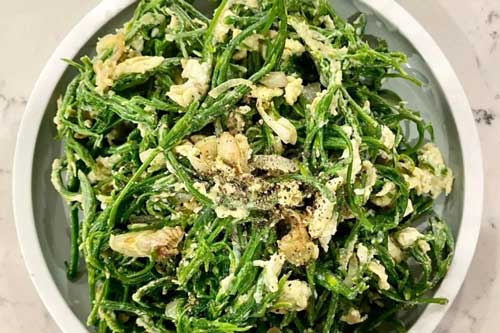 Loại rau được ví như sầu riêng, đứng xa vẫn nghe mùi lại là món ngon khó cưỡng